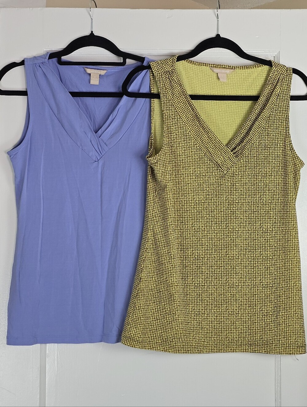 Banana Republic Knit Sleeveless Top Set of Two Blue and Yellow S